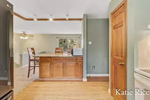 938 N Scenic Dr, Muskegon, MI 49445 - Photo 39