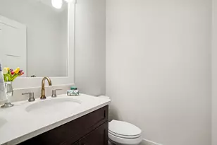 4001 Fox Woods Rd, Saint Joseph, MI 49085 - Photo 25