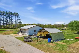 12686 Buchanan Rd, Stanwood, MI 49346 - Photo 57