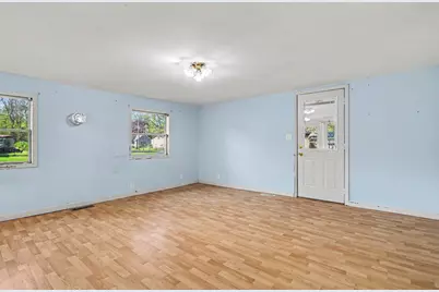 191 S Finlay Avenue S, Battle Creek, MI 49037 - Photo 3