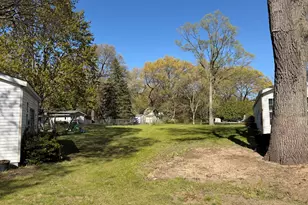 1318 Morgan Ave, Muskegon, MI 49442 - Photo 5