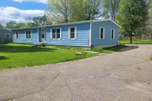 316 E St Joe St, Litchfield, MI 49252 - Photo 1