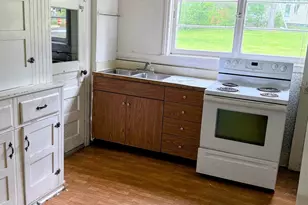 1232 Maple Ave, Jackson, MI 49203 - Photo 3