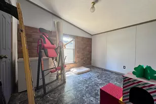 140 S Snow Prairie Rd, Coldwater, MI 49036 - Photo 13