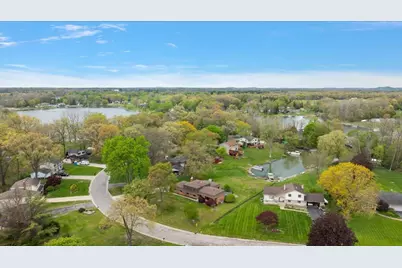 6079 Venice Drive, Commerce Township, MI 48382 - Photo 45