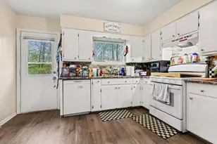 6726 College Ave SE, Grand Rapids, MI 49548 - Photo 9