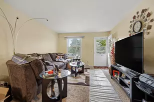 6726 College Ave SE, Grand Rapids, MI 49548 - Photo 19