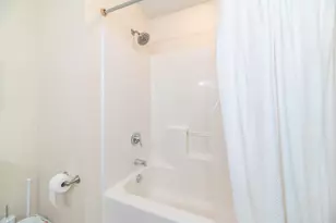 516 Williams St, South Haven, MI 49090 - Photo 11