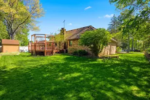 48797 Lansdowne Ct, Shelby Twp, MI 48317 - Photo 5