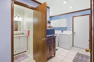 48797 Lansdowne Ct, Shelby Twp, MI 48317 - Photo 39