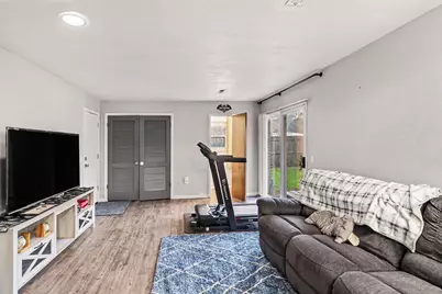 1138 Birchwood, Temperance, MI 48182 - Photo 11