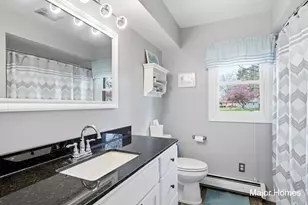 3907 Tioga Dr SW, Wyoming, MI 49519 - Photo 21