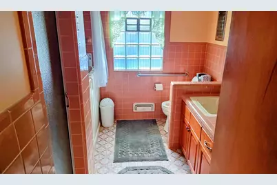 422 3 Mile Road NE, Grand Rapids, MI 49505 - Photo 13