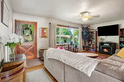 15052 N North Park Drive, Constantine, MI 49042 - Photo 3