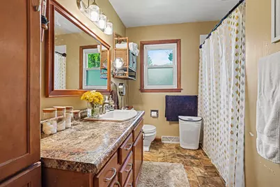 15052 N North Park Drive, Constantine, MI 49042 - Photo 13