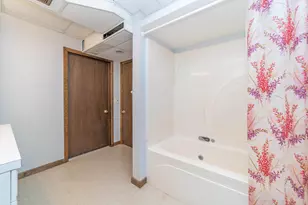 12528 Will Mill Dr, Milford, MI 48380 - Photo 41