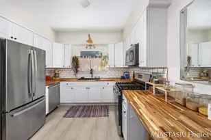 741 Crescent St NE, Grand Rapids, MI 49503 - Photo 9
