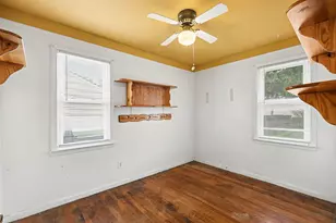 17241 Beech Daly Rd, Bedford, MI 48240 - Photo 11