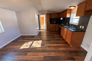 68 Maple Ct, Muskegon, MI 49445 - Photo 7