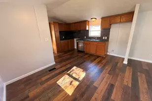 68 Maple Ct, Muskegon, MI 49445 - Photo 9