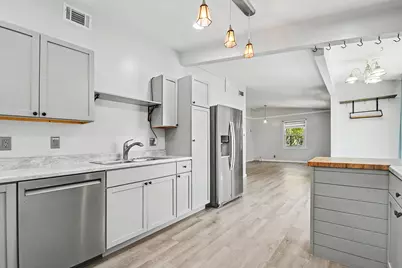 2420 Eastfield Drive, Niles, MI 49120 - Photo 9