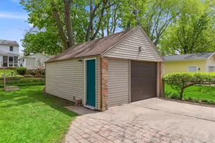1518 Gladstone Dr SE, Grand Rapids, MI 49506 - Photo 47