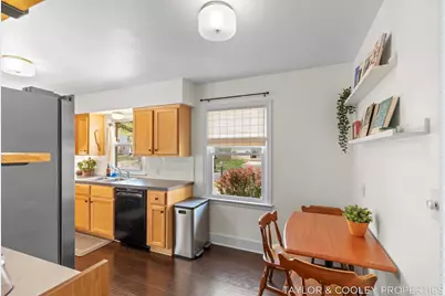 1518 Gladstone Drive SE, Grand Rapids, MI 49506 - Photo 15
