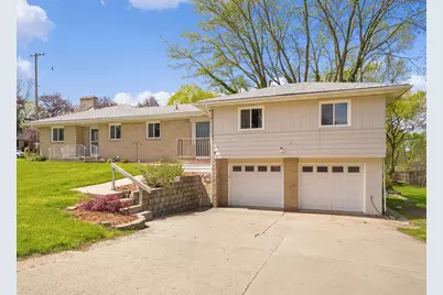 1605 Bridge Street NW, Grand Rapids, MI 49504 - Photo 3