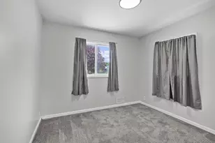 1605 Bridge St NW, Grand Rapids, MI 49504 - Photo 19