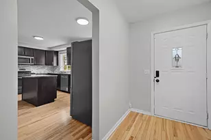 1605 Bridge St NW, Grand Rapids, MI 49504 - Photo 7