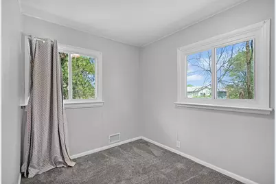 1605 Bridge Street NW, Grand Rapids, MI 49504 - Photo 21