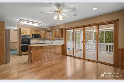 3813 Kinview Street NW, Grand Rapids, MI 49534 - Photo 9
