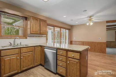 3813 Kinview Street NW, Grand Rapids, MI 49534 - Photo 11