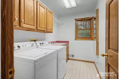 3813 Kinview Street NW, Grand Rapids, MI 49534 - Photo 21