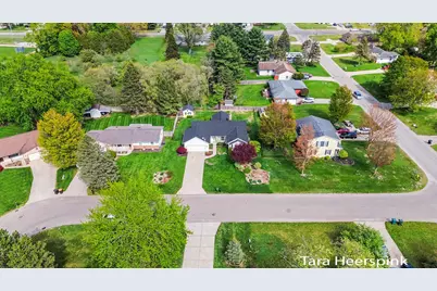 2077 Fernwood Drive, Jenison, MI 49428 - Photo 25