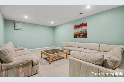2077 Fernwood Drive, Jenison, MI 49428 - Photo 19