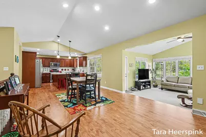 2077 Fernwood Drive, Jenison, MI 49428 - Photo 7