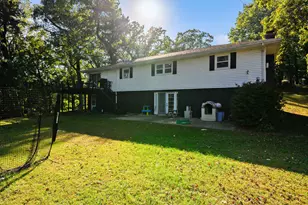 1055 Woodland Beach, Battle Creek, MI 49014 - Photo 33