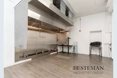 557 W Western Avenue, Muskegon, MI 49440 - Photo 19