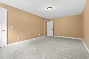 5730 Summerset Woods Dr, Alto, MI 49302 - Photo 43