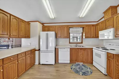 563 Willow Drive, Coldwater, MI 49036 - Photo 5