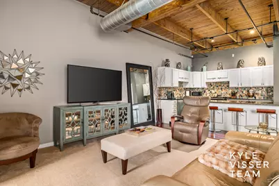940 Monroe Avenue NW #503, Grand Rapids, MI 49503 - Photo 5