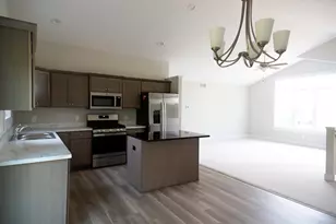 5565 Wing Ave SE, Kentwood, MI 49512 - Photo 3