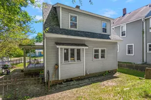 705 Lafayette Ave NE, Grand Rapids, MI 49503 - Photo 29