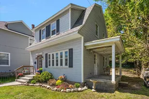 705 Lafayette Ave NE, Grand Rapids, MI 49503 - Photo 3