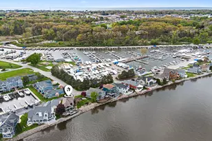 2309 Riverside Pointe Dr, Saint Joseph, MI 49085 - Photo 27