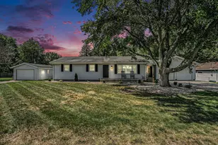 69218 Center St, Edwardsburg, MI 49112 - Photo 1