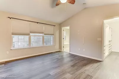 41101 N Maplewood Drive, Canton, MI 48187 - Photo 25