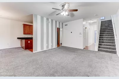 41101 N Maplewood Drive, Canton, MI 48187 - Photo 7
