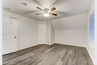 41101 N Maplewood Drive, Canton, MI 48187 - Photo 17